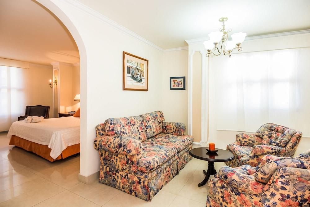 Hotel Majestic Баранкила Екстериор снимка