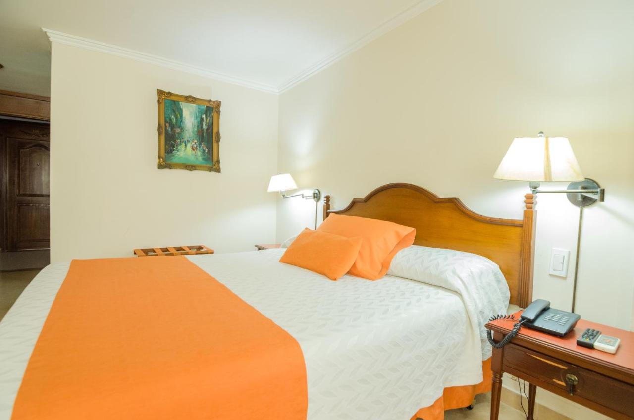 Hotel Majestic Баранкила Екстериор снимка