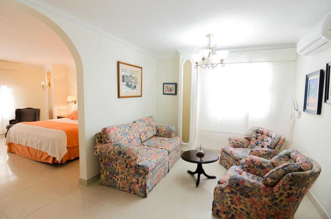 Hotel Majestic Баранкила Екстериор снимка