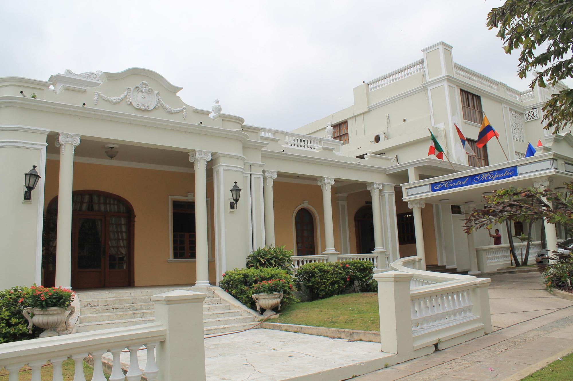 Hotel Majestic Баранкила Екстериор снимка