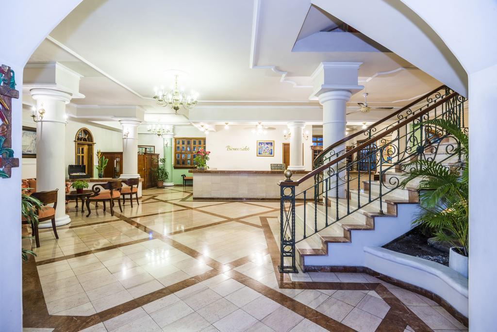 Hotel Majestic Баранкила Екстериор снимка