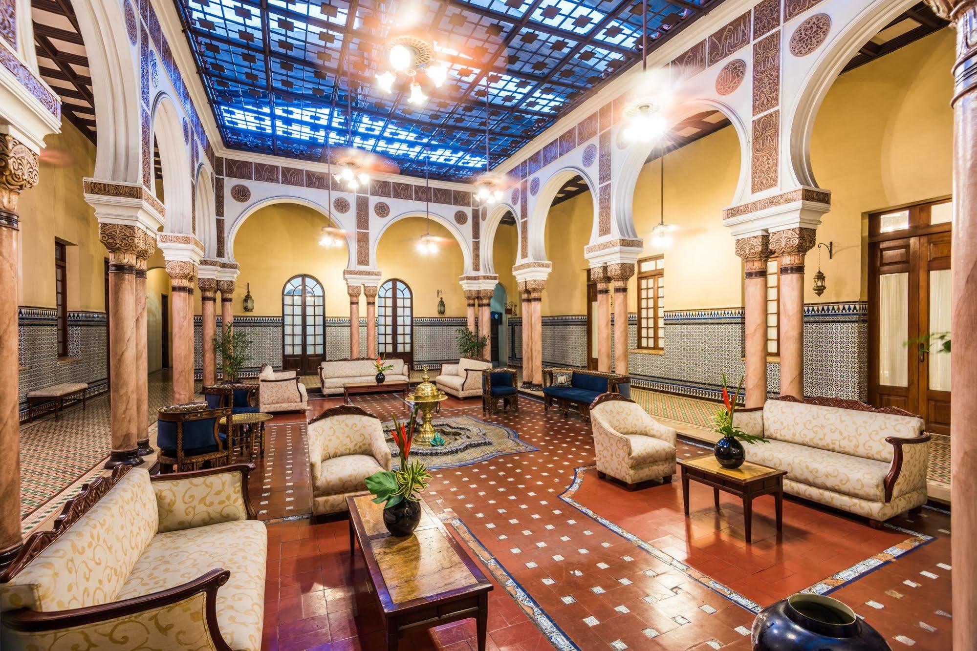 Hotel Majestic Баранкила Екстериор снимка